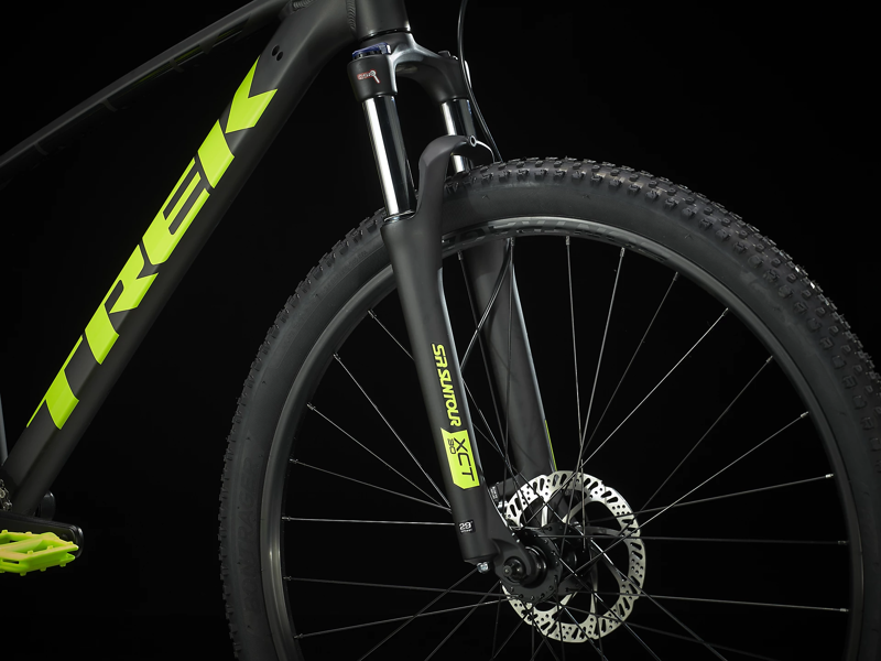 Trek Marlin 6 Mountain Bike in Black-6