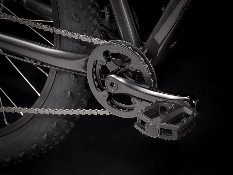 Trek Roscoe 24 Kids Mountain Bike in Red-4