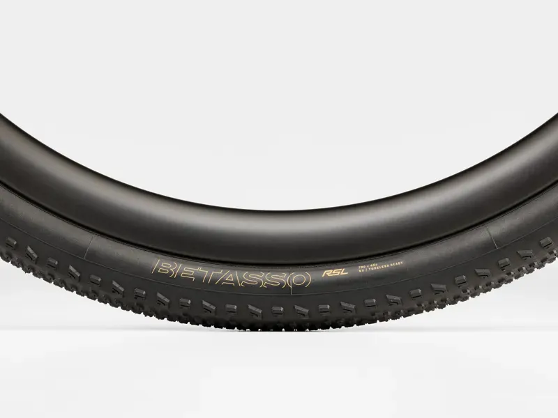 Bontrager Betasso RSL 700 x 42c TLR Tubeless Gravel Tyre in Black-2