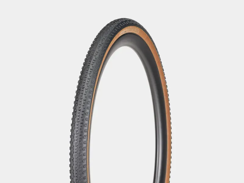 Bontrager Betasso RSL 700 x 50c TLR Tubeless Tanwall Gravel Tyre
