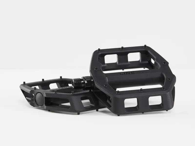 Bontrager Line Comp Flat Pedal in Black