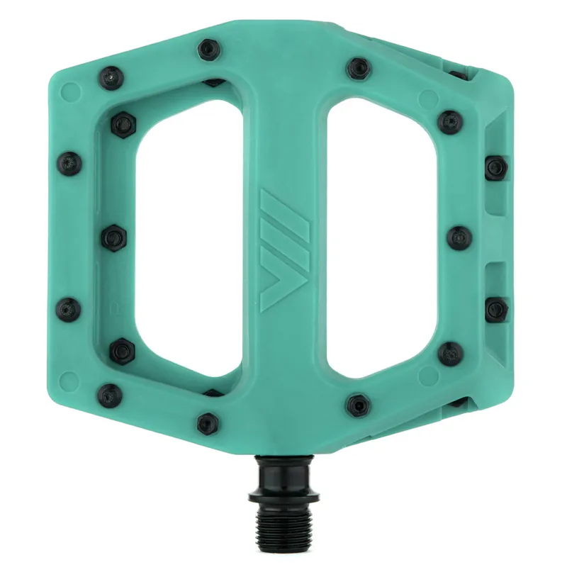 DMR V11 Pedal in Turquoise Green