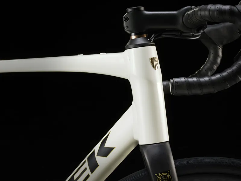 Trek Domane AL 4 Road Bike in Era White
