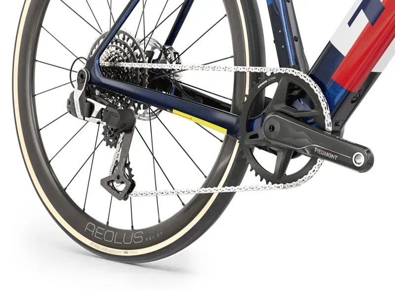 Trek Domane+ SL 9 AXS EU eRoad Bike in Navy Smoke/Trek White-4