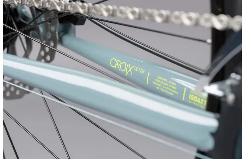 Genesis Croix De Fer 10 Steel Flat Bar Gravel Bike in Blue -8