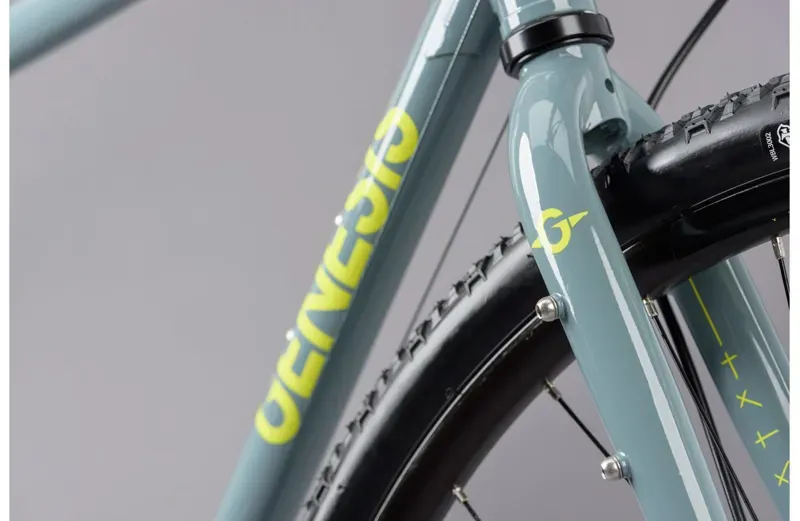 Genesis Croix De Fer 10 Steel Flat Bar Gravel Bike in Blue -4