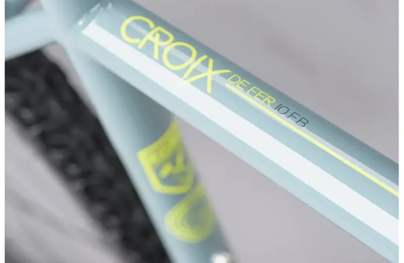 Genesis Croix De Fer 10 Steel Flat Bar Gravel Bike in Blue -6