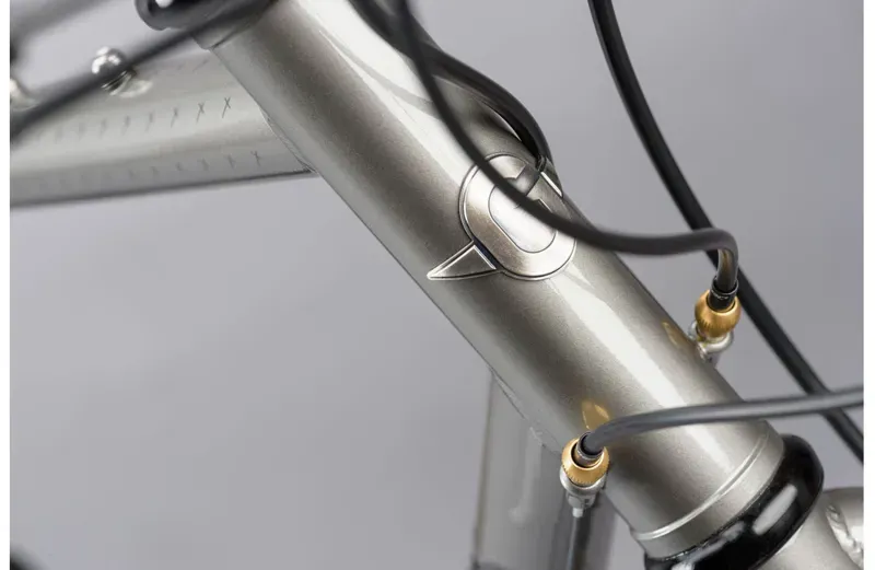 Genesis Croix De Fer 20 Steel Flat Bar Gravel Bike in Silver-3