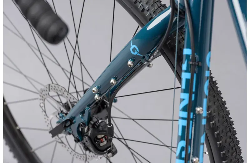 Genesis Croix De Fer 20 Steel Gravel Bike in Blue-5