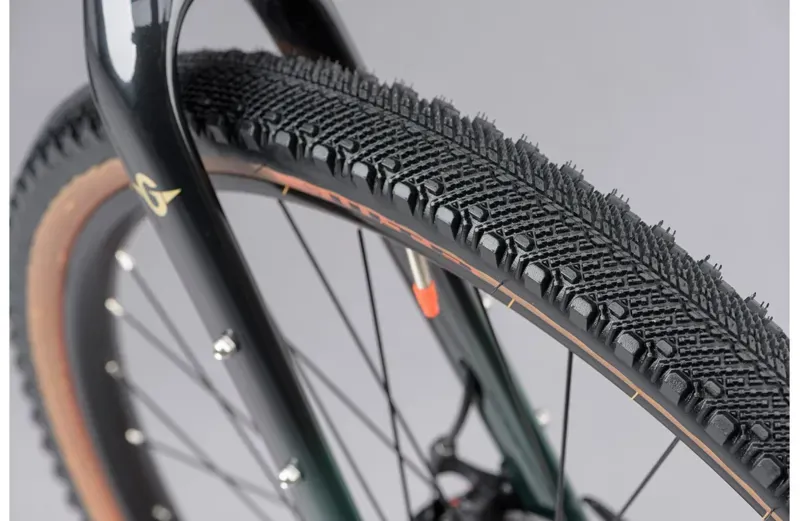 Genesis Fugio 10 Gravel Bike in Green Medium-6