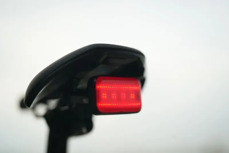iGPSport ET6 Smart Emoji Rear Bike Light in Black-1