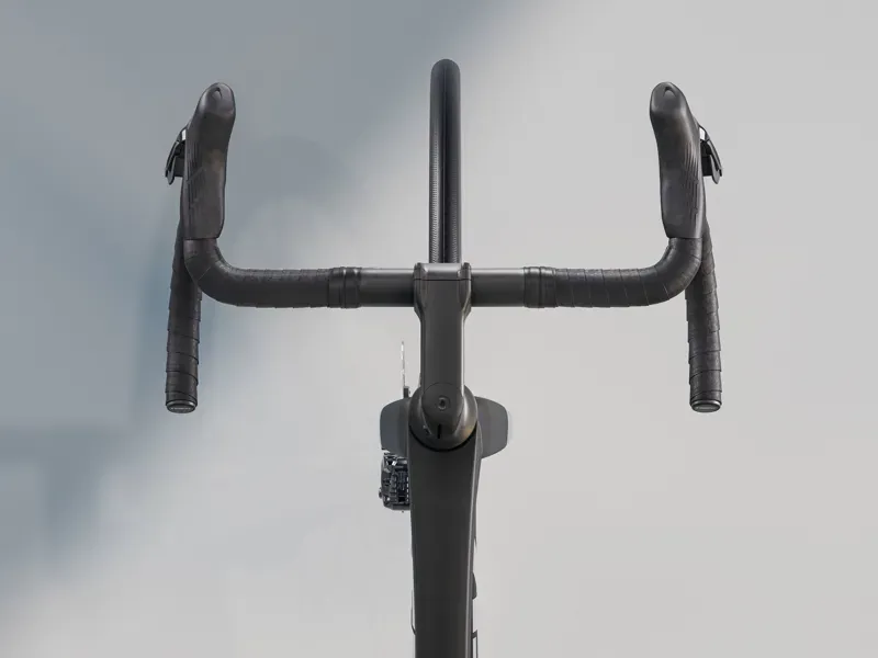 2025 Trek Madone SL 6 Carbon Road Bike in Matte Dark Web Black-2