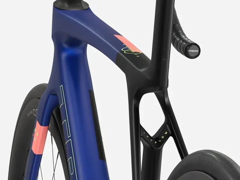 Trek Madone SL 7 Gen 8 Road Bike in Matte Cobalt Blue/Trek Black/Living Coral-3