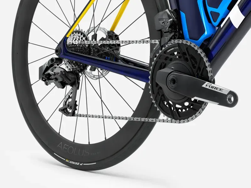 2026 Trek Madone SLR 7 Force AXS Lidl Trek Team Replica-5