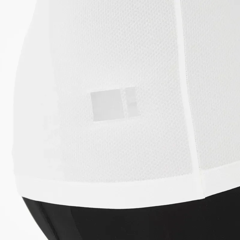 Madison Flux Isoler Mesh Sleeveless Baselayer Women's in White-3