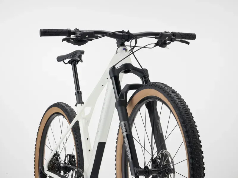 Trek Procaliber 9.6 Gen 3 XC Mountain Bike in Crystal White-3