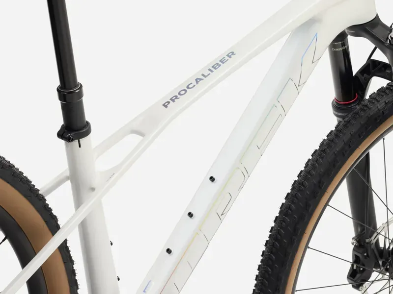 Trek Procaliber 9.6 Gen 3 XC Mountain Bike in Crystal White-4