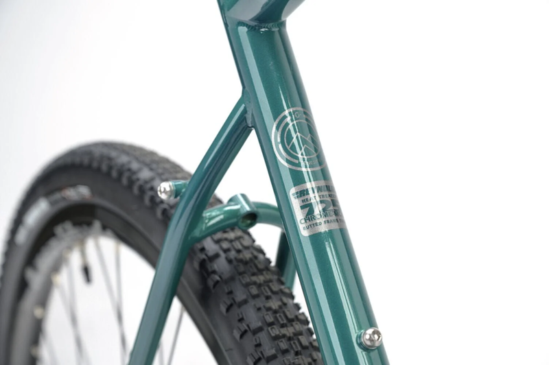 2025 Genesis Croix De Fer 40 Steel Gravel Bike in Green-6