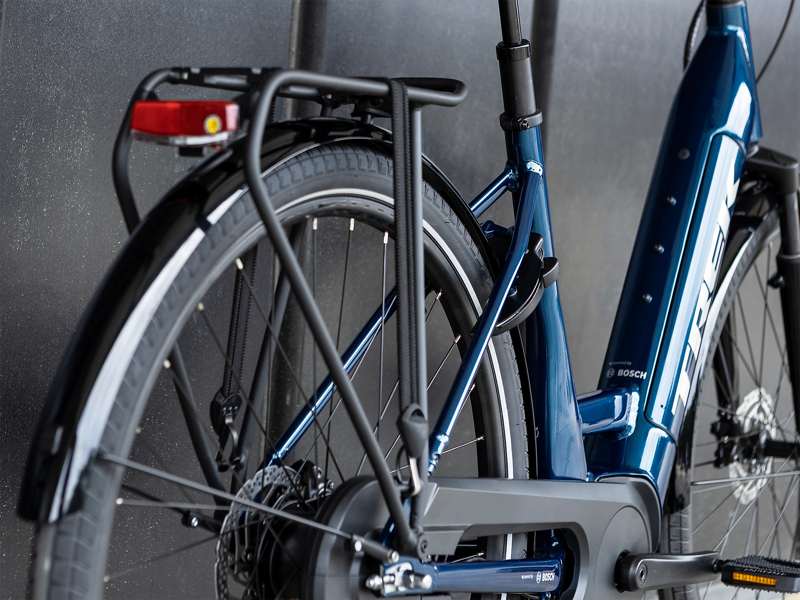Trek District+ 8 Lowstep eHybrid Electric City Bike in Mulsanne Blue-5