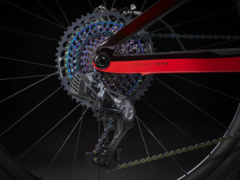 Trek Rail 9.9 XX1 AXS eMountain Bike in Carbon Red Smoke/Viper Red-3