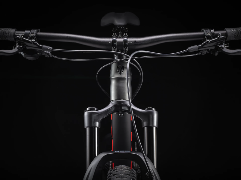 Trek Roscoe 8 Trail Mountain Bike in Black Olive Medium Large / Large-5