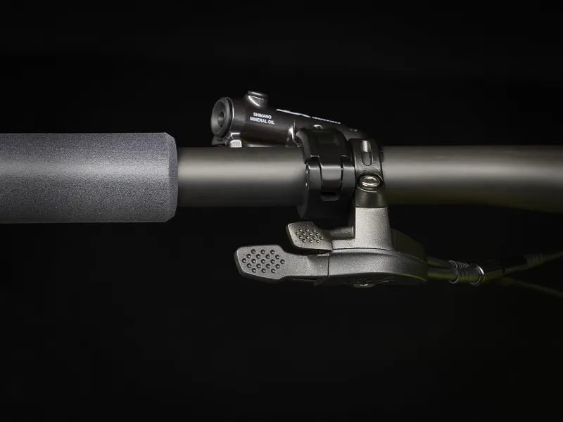 Trek Supercaliber 9.8 XT XC Mountain Bike in Yellow Coral Fade Large-7