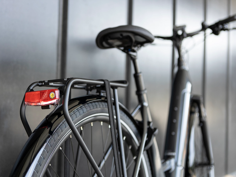 Trek Verve+ 4 Lowstep Electric Hybrid Bike in Lithium Grey 500w Small-5