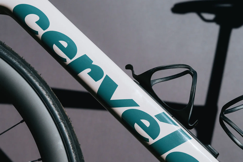 2027 Cervelo Caledonia-5 Rival AXS Carbon Road Bike in Sandstone-2