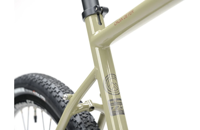 2025 Genesis Croix De Fer 30 Steel Gravel Bike in Green-4