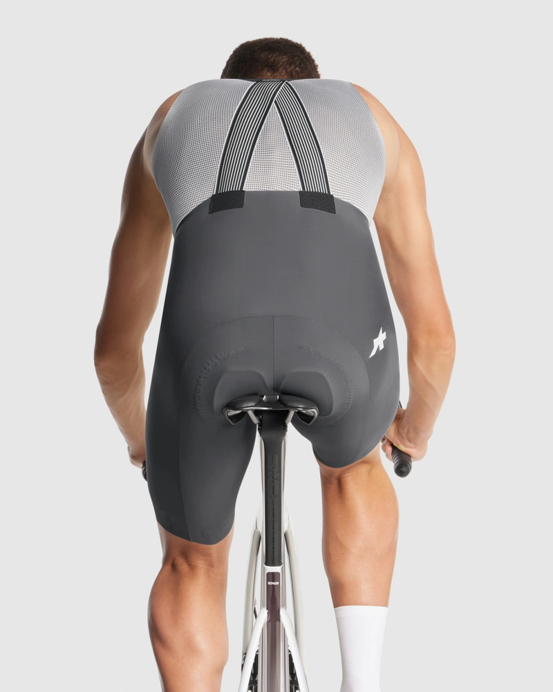 Assos Equip R Cycling Bib Shorts S11 Robust Grey-2