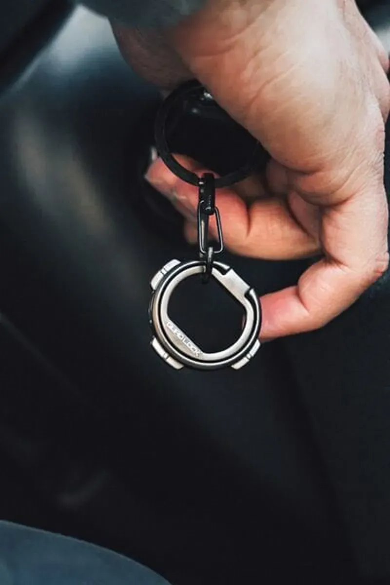 Quad Lock Phone Ring / Stand 2 in Black-2