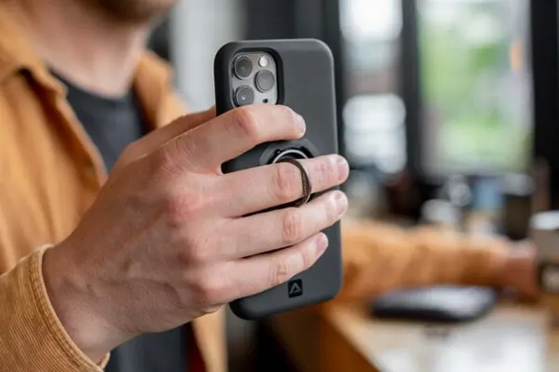 Quad Lock Phone Ring / Stand 2 in Black-3