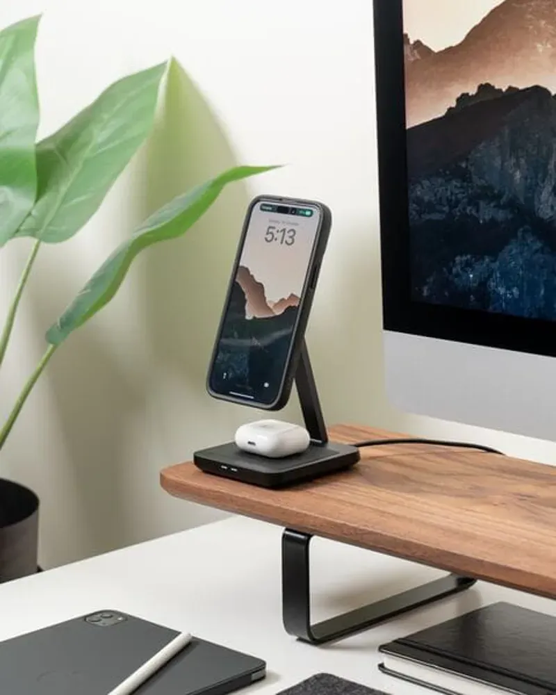 Quad Lock MAG Mount Dual Desktop Wireless Charger in Black-1