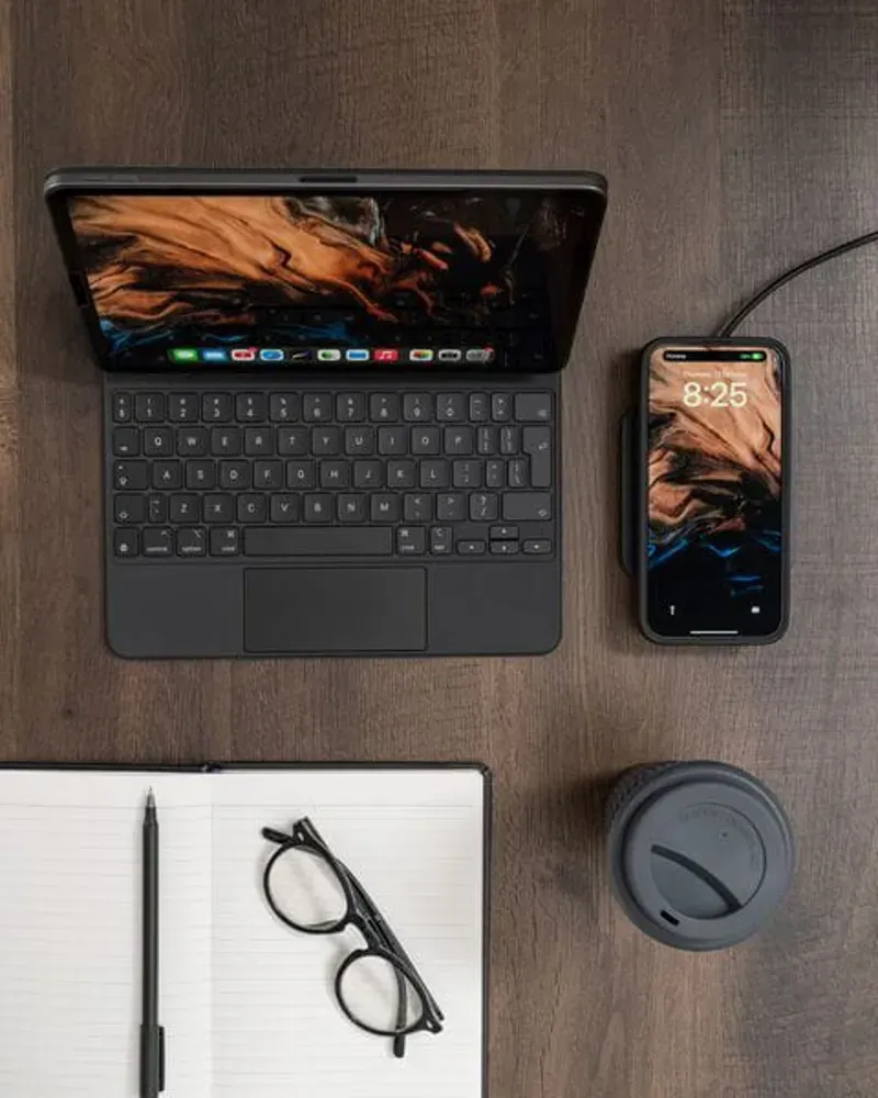 Quad Lock Device Wireless Charging Pad in Black-3