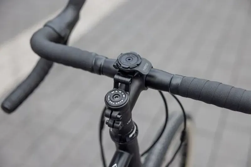 Quad Lock Adjustable Mount for Bicycle Stem Cap-1