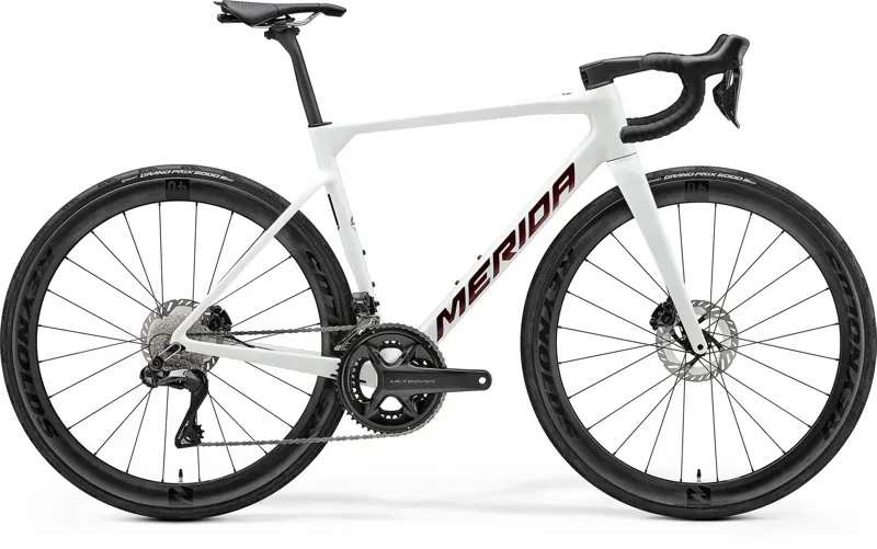 Merida Scultura 8000 Carbon Road Bike In White/Red