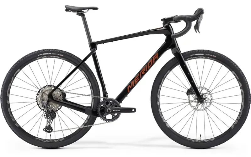 Merida Silex 7000 Carbon Gravel Bike In Black/Bronze/Gold