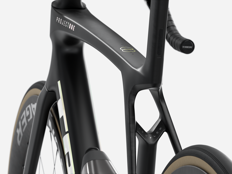 Trek Madone SLR 7 AXS Gen 8 Carbon Road Bike in Matte Deep Smoke-3