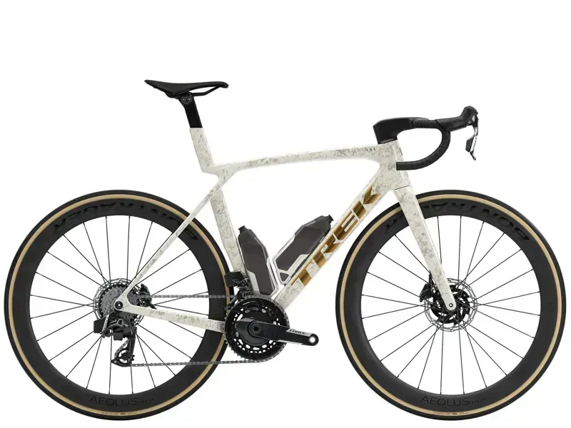 2026 Trek Madone SLR 7 AXS Gen 8 in Era White/Supernova Marble