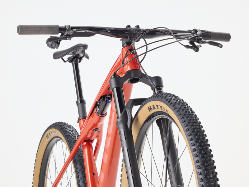 Trek Supercaliber SL 9.7 GX AXS Gen 2 MTB in Lava-2