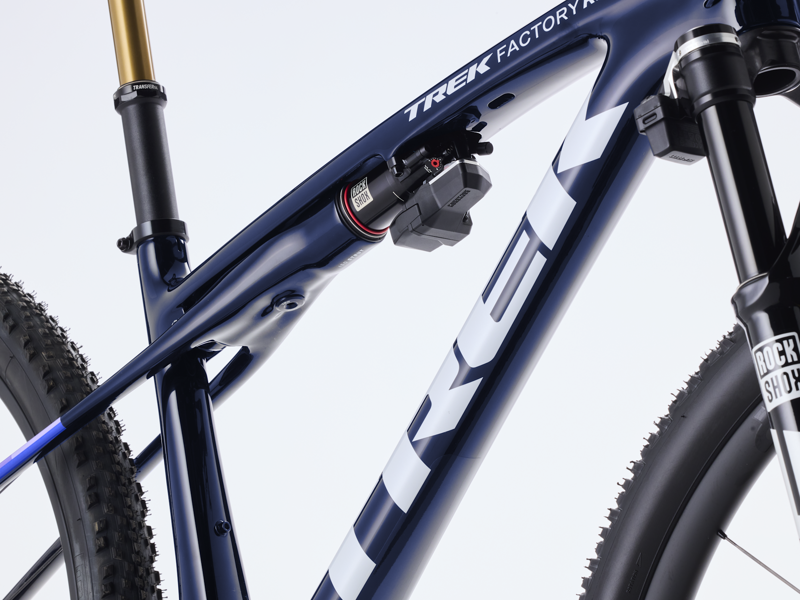 Trek Supercaliber SLR 9.9 XX Flight Attendant Gen 2 in Navy Smoke-3