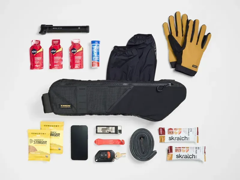 Trek Adventure Frame 2.8L Bag In Black-5