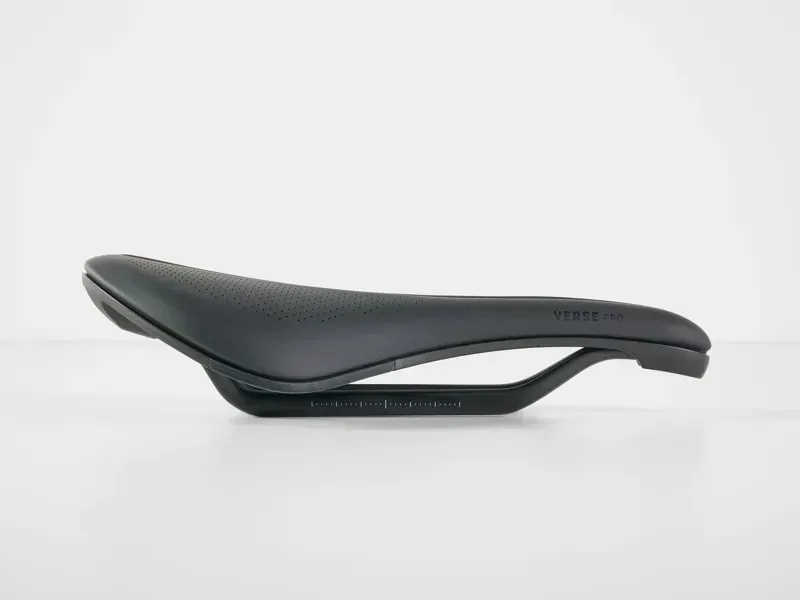 Trek Verse Short Pro Carbon Bike Saddle 250mm x 145mm in Black-1